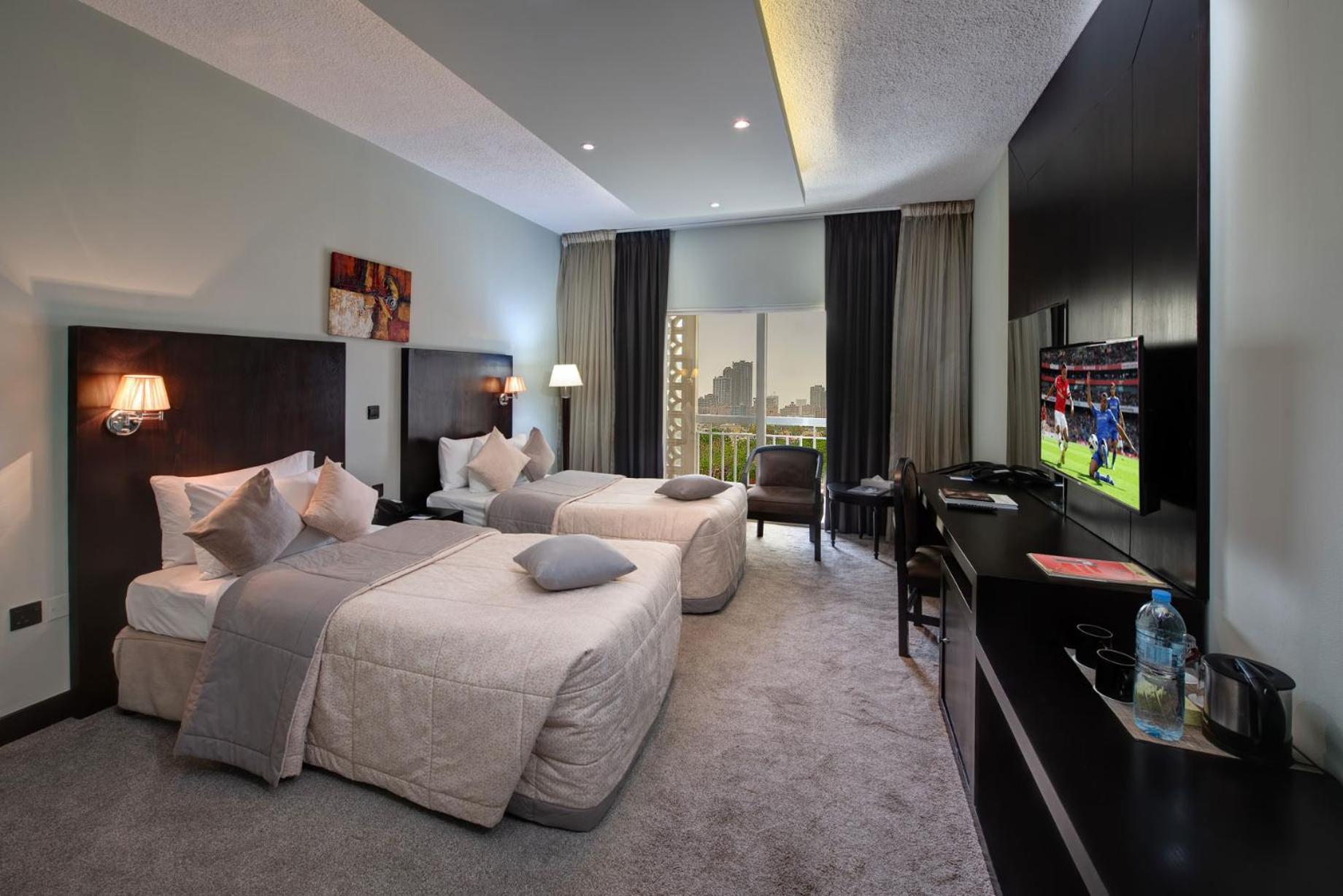 Sharjah Carlton Hotel Dış mekan fotoğraf
